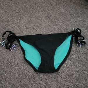Xhilaration Black and Teal Swimwear